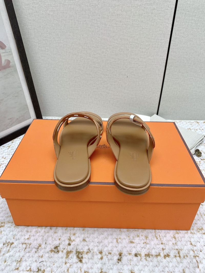 H**me5 slippers